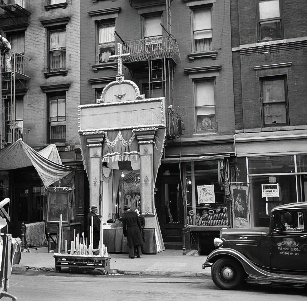 Street scene, circa 1936.