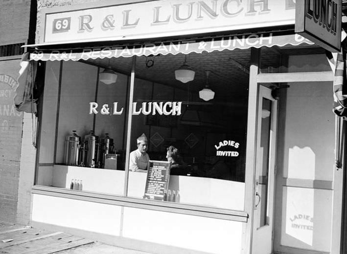 Lunch Room: R & L Lunch, 1938.