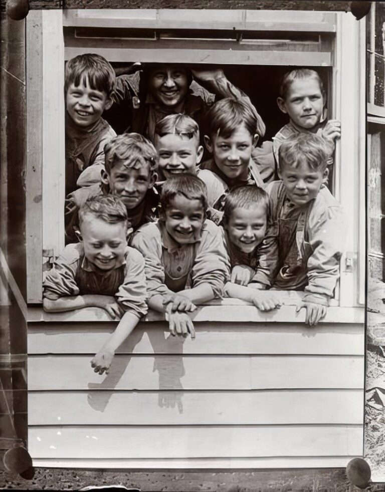 Unmasking Poverty: Jacob Riis's Photos Reveal the Hidden Struggles of ...