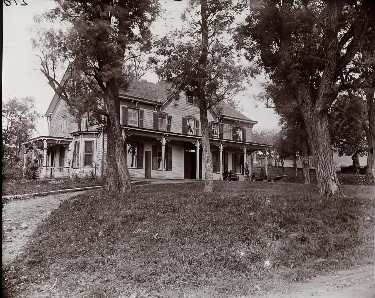 The Children's Aid Society farm at Kensico: The old farmhouse, 1894.