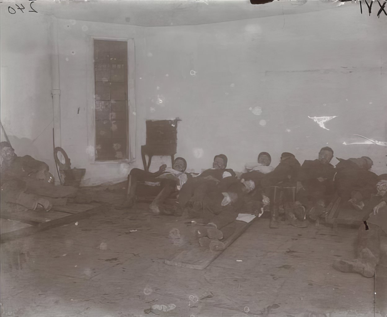 Men's lodging room at the Madison Street Station, 1891.