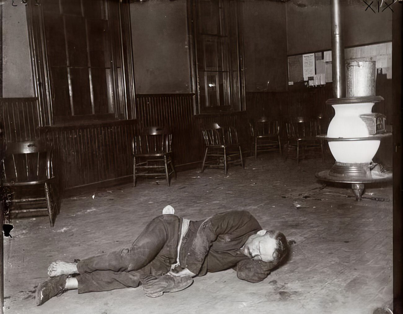 A typhus patient in the Eldridge Street Station, 1891.