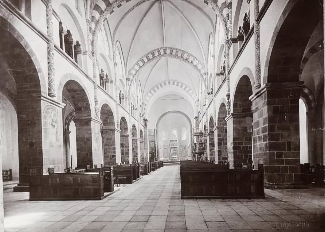 Ribe, interior of the restored Domkirke, 1904.