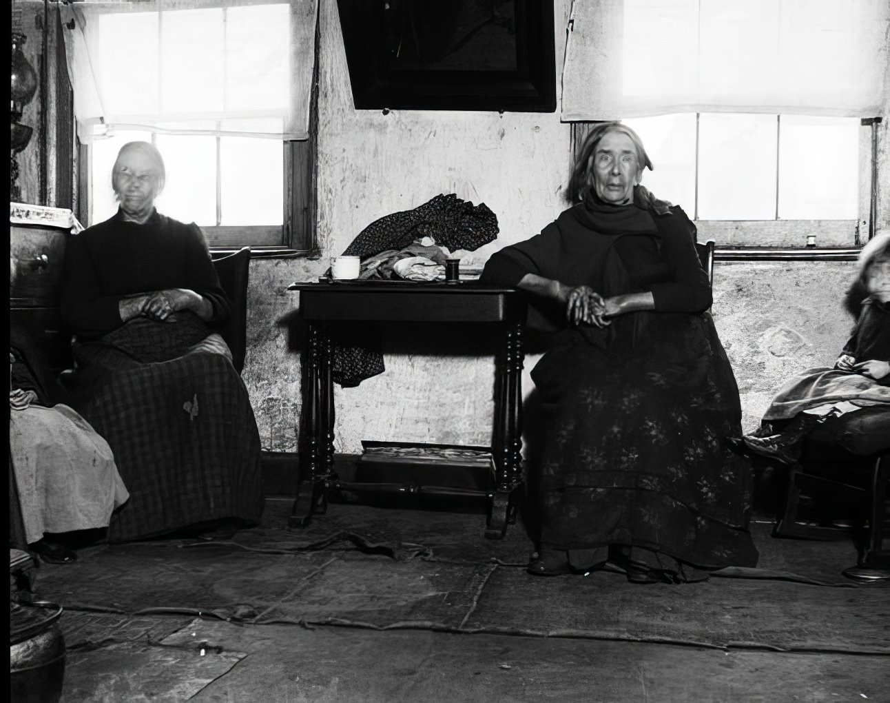 The Gribbon sisters, 1895.