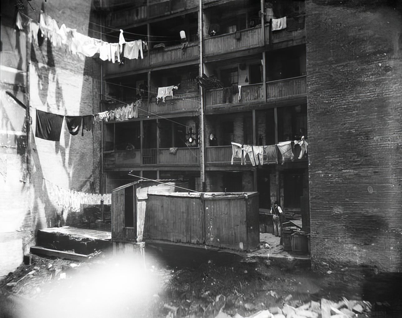 Rear tenements in Mott Street, 1895.