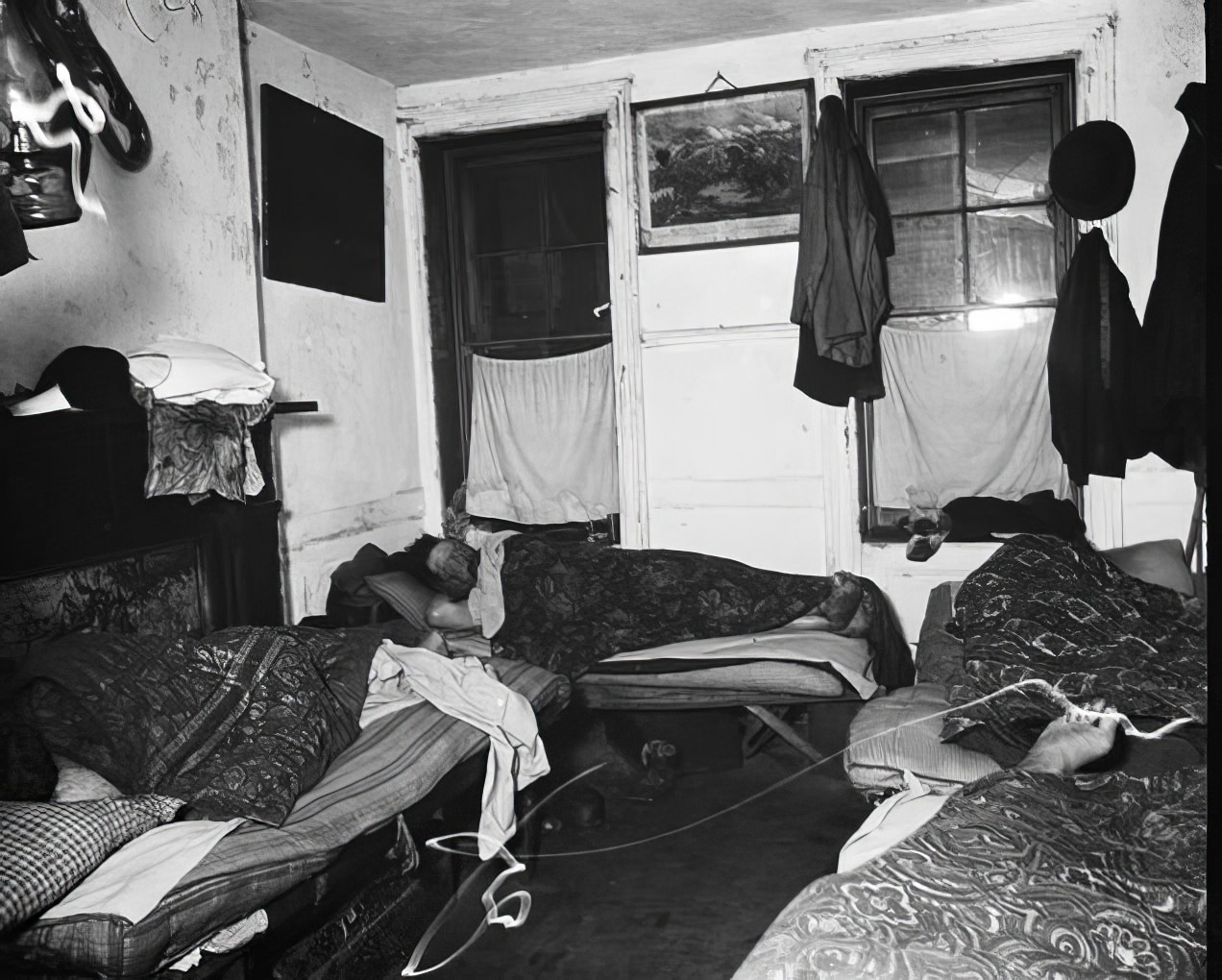 A Ludlow Street tenement lodging cellar, 1890s.