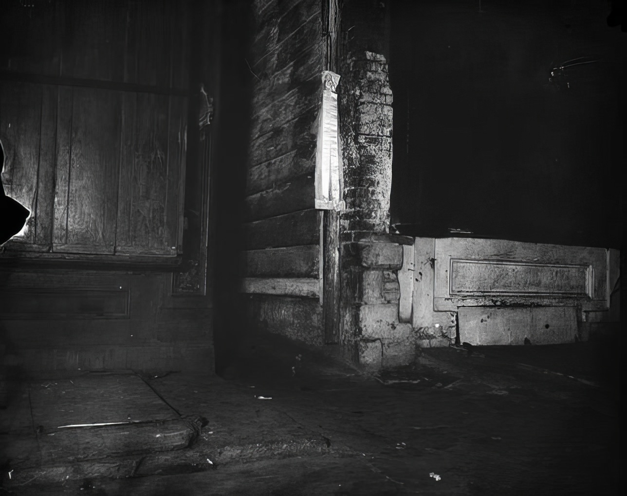 Baby mourning badge in Mulberry Street Alley, circa 1891.