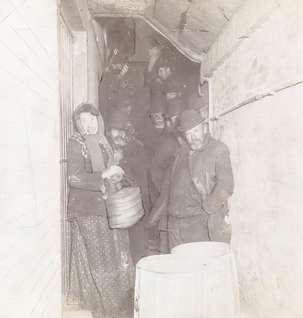 Police Station Lodging Room, Mulberry Street Station, circa 1891.