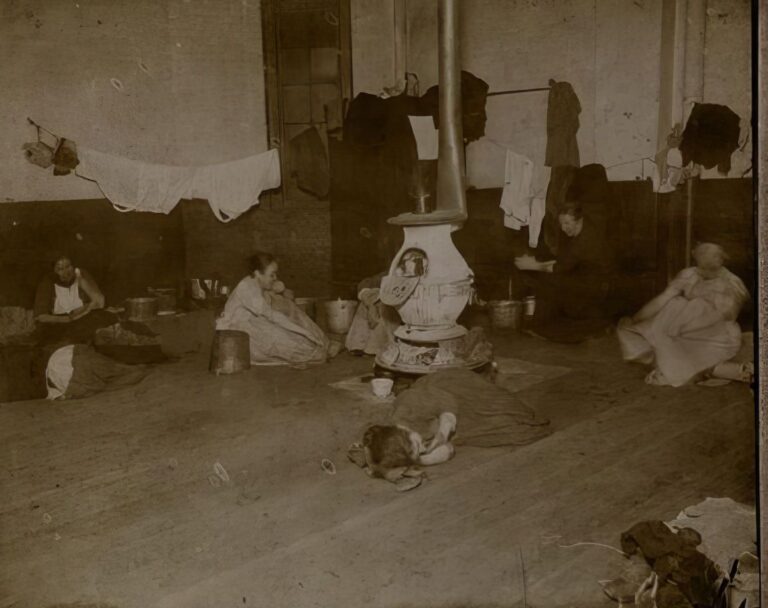 Unmasking Poverty: Jacob Riis's Photos Reveal the Hidden Struggles of ...