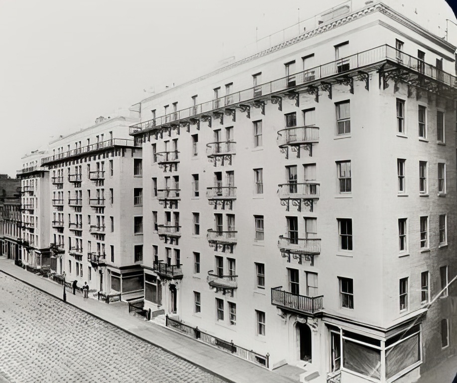 Alfred Corning Clark Buildings, 1900.