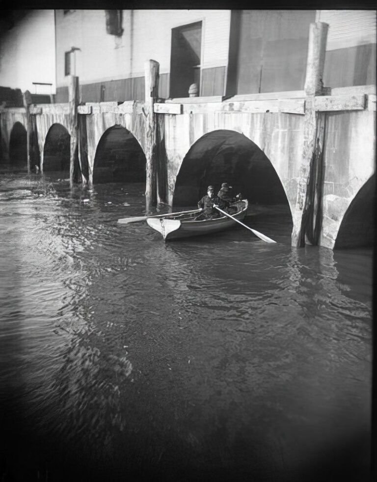 Beyond the Gilded Age: Jacob Riis's Photos Reveal the Dark Side of ...