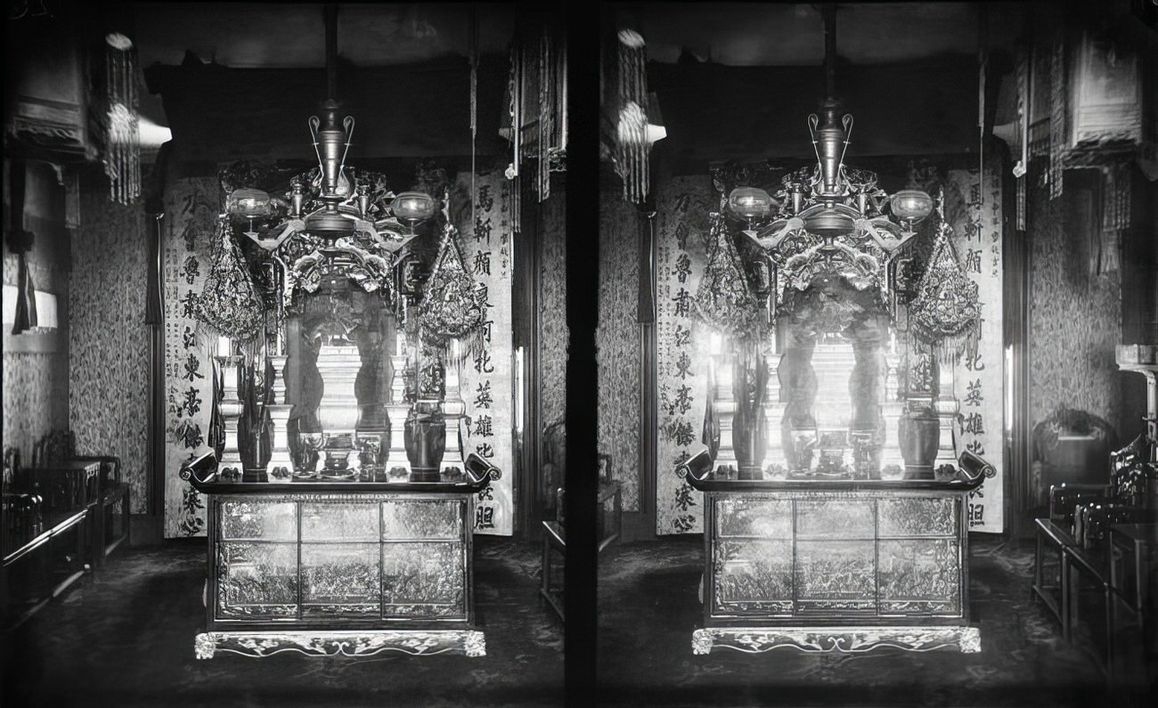 A Joss house in Mott Street (Chinatown), 1890s.