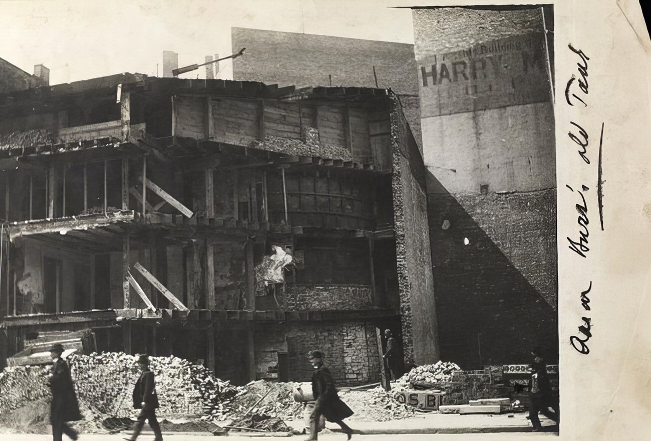 Aaron Burr's old tank, 1890s.