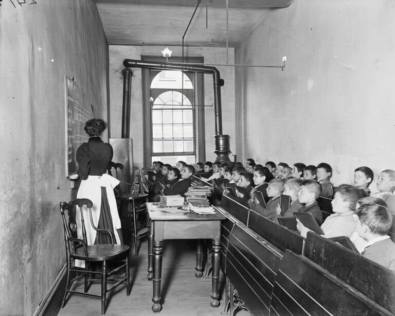 Unmasking Poverty: Jacob Riis's Photos Reveal the Hidden Struggles of ...