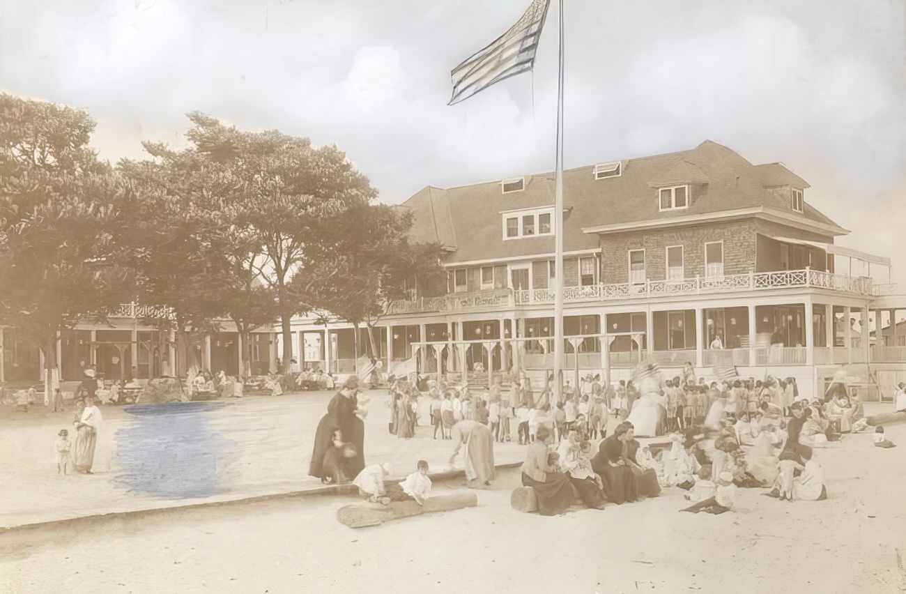 Sea Breeze, Coney Island, 1895.