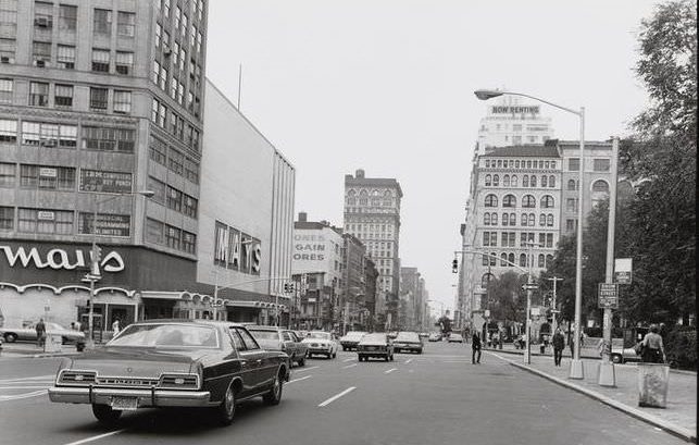 Manhattan 1975 Edmund Gillon