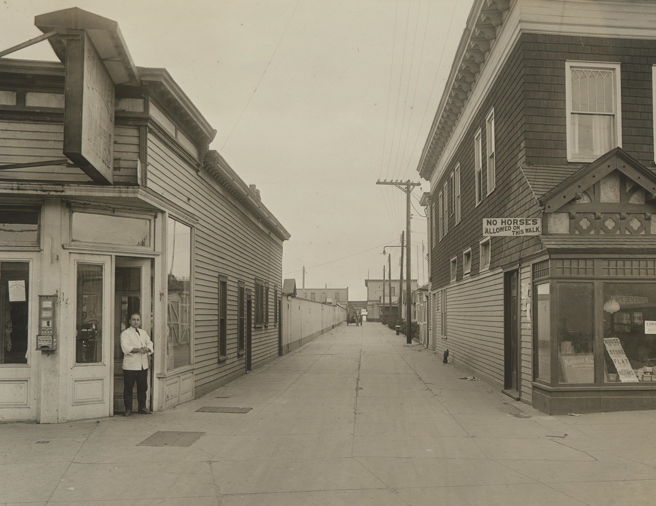 Scoville’s Walk Looking From Surf Avenue to the Boardwalk, 1922