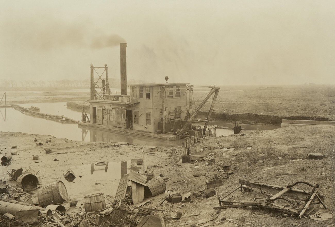 Dredging Fresh Creek, Showing the Dredge at the Foot of Williams Avenue, 1924