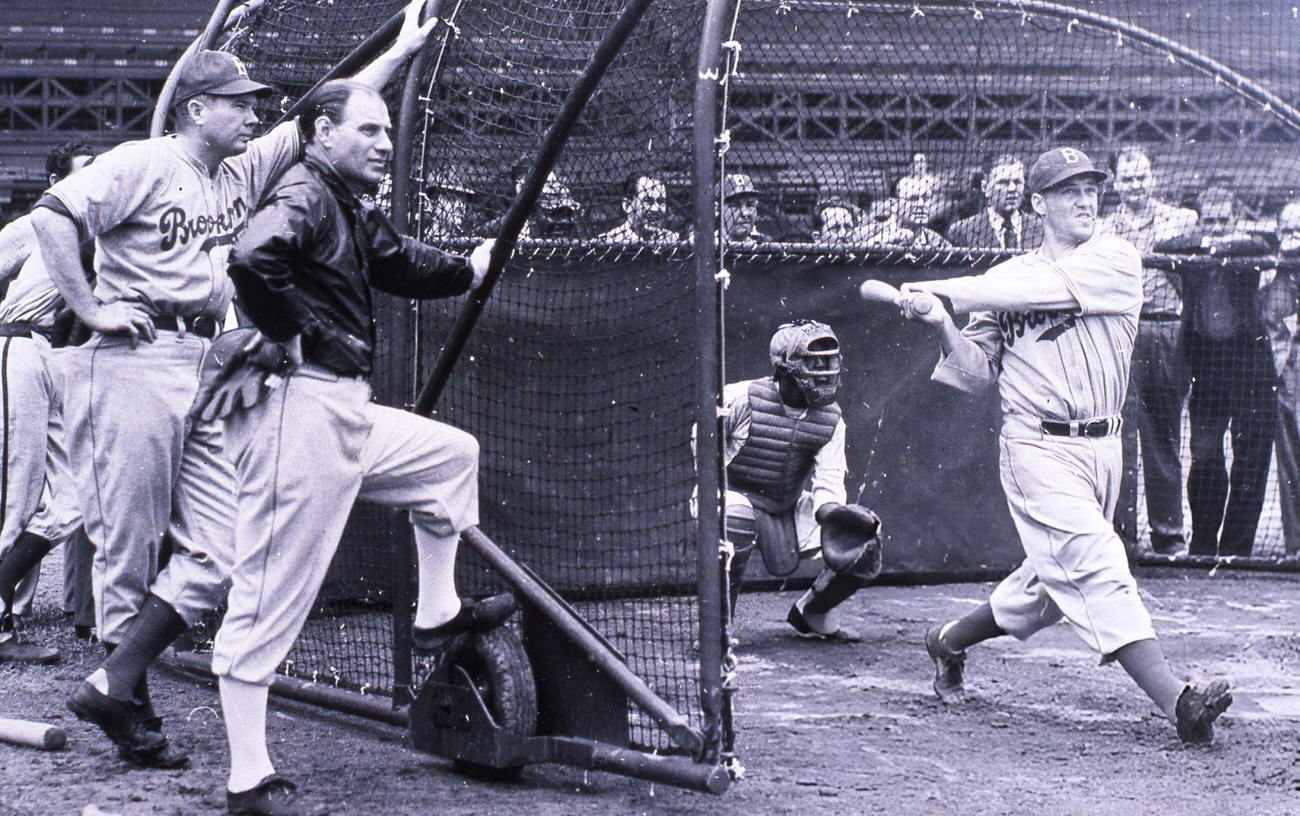 Leo Durocher watching Arky Vaughn at batting practice, 1948.