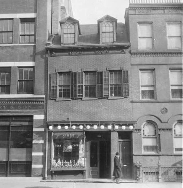 King's Coffee and Teas, 288 Hudson Street, 1915.