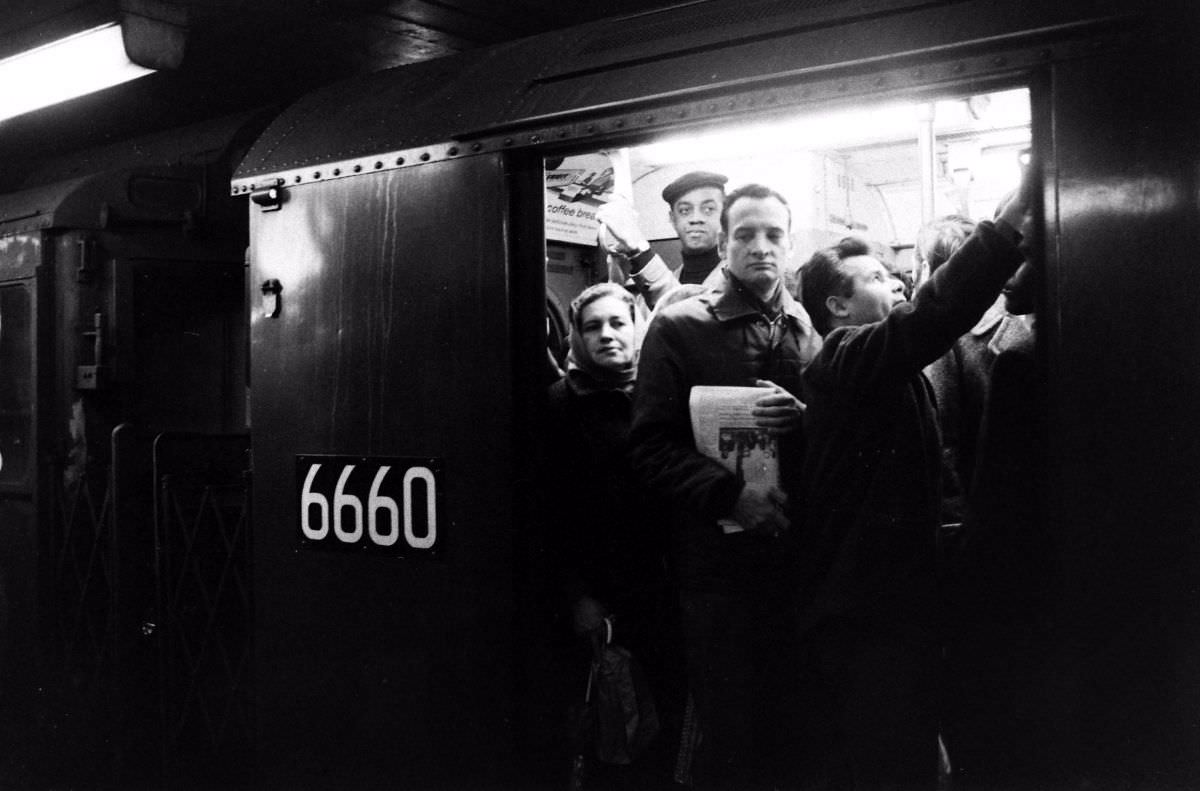 New York's Subway Commuters from the 1960s through the Lens of Ralph Crane