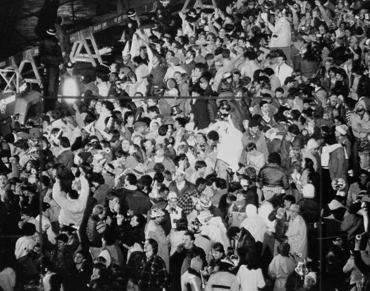 Crowd in Times Square on New Year's Eve, 1985.