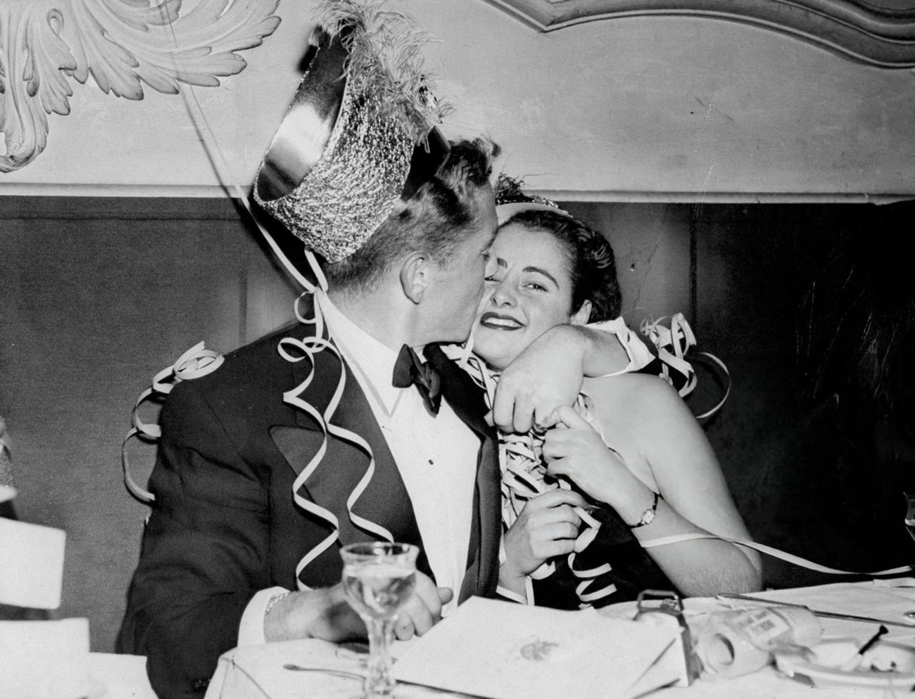 People celebrating New Year's Eve at The Versailles, New York City, 1940s.