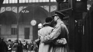 Pennsylvania Station Farewell WWII