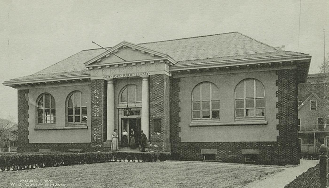 New York Public Library, Tottenville, Staten Island, 1900s.