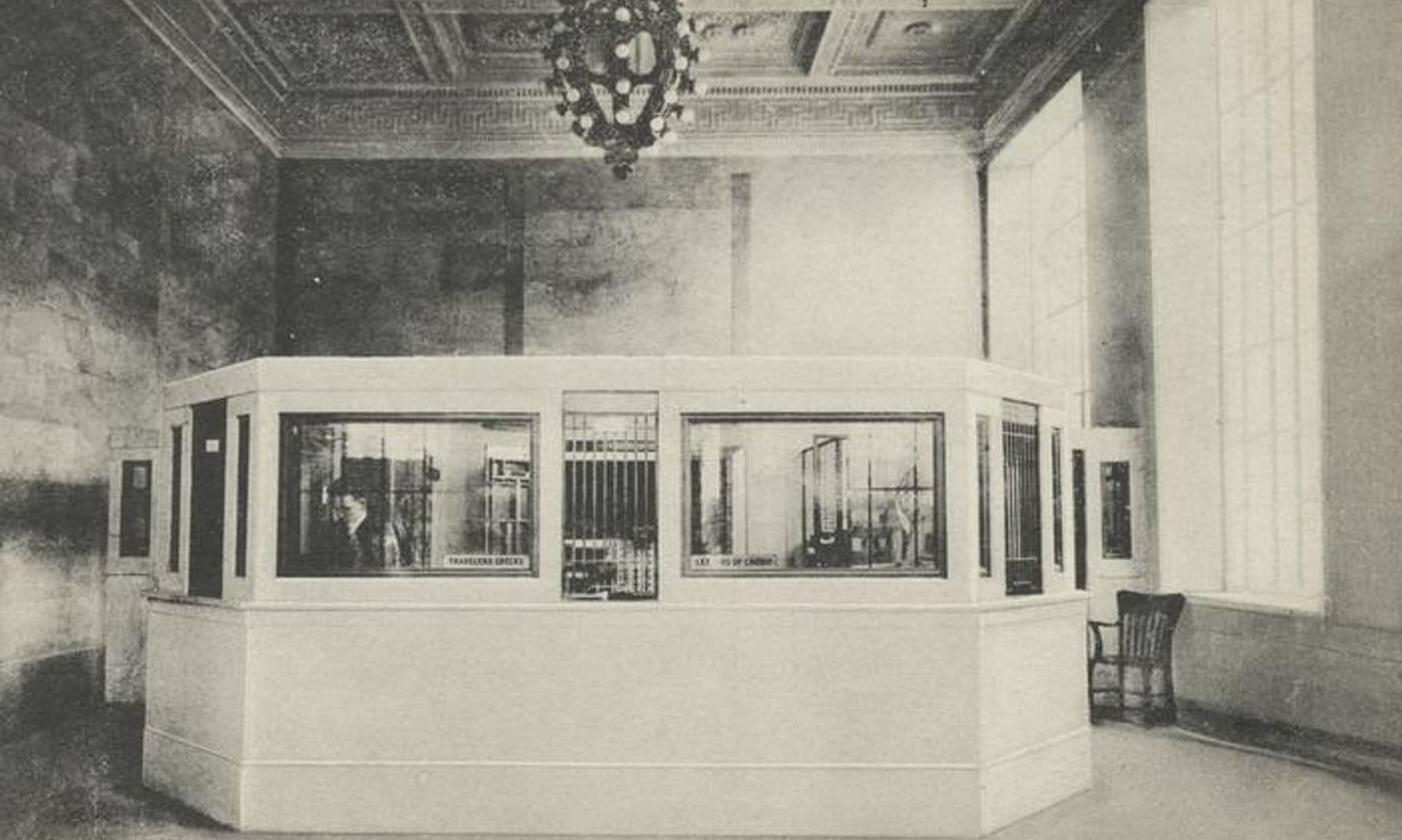 Tottenville National Bank, Banking Room, 1900s.
