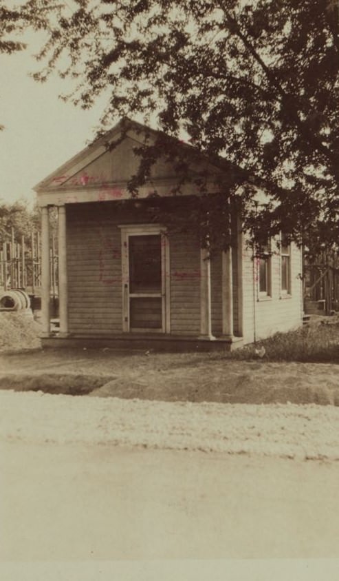 Richmond: Huguenot Avenue and Amboy Road.