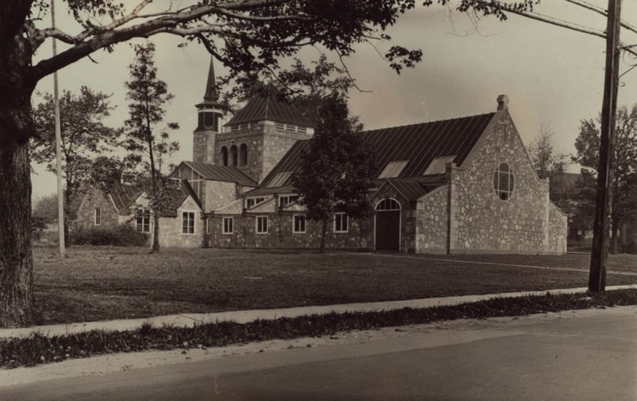 Richmond: Amboy Road and Huguenot Avenue.