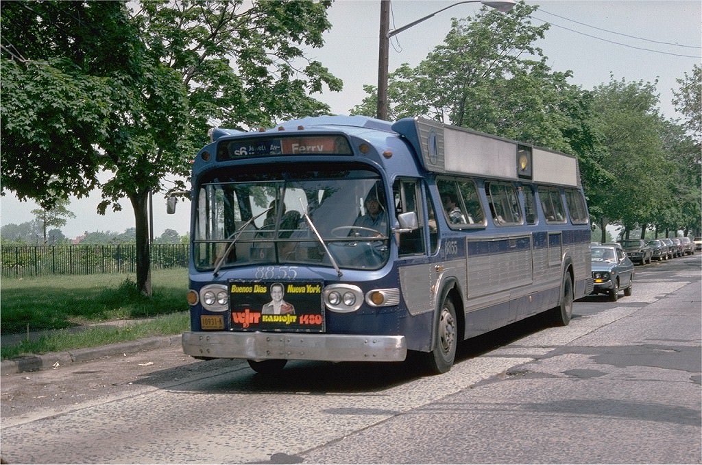 NYCTA No. 8855 working route S6 at Victory Boulevard & Eddy Street, 1978.