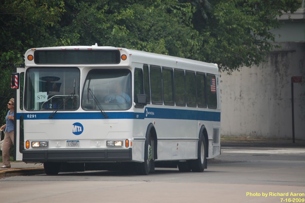 NYCTA No. 6291 working route S79 at the Eltingville Transit Center, 2009.