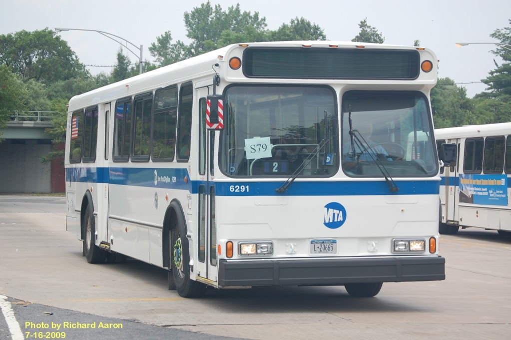 NYCTA No. 6291 working route S79 at the Eltingville Transit Center, 2009.