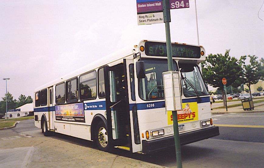 NYCTA No. 6298 working route S79 at the Staten Island Mall, 2008.