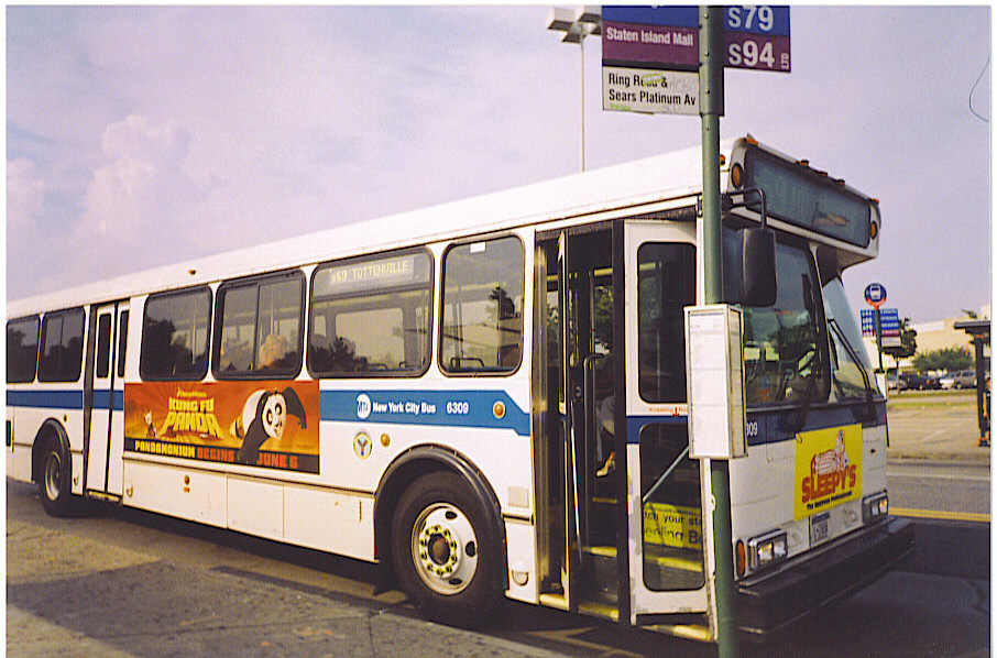 NYCTA No. 6309 working route S59 at the Staten Island Mall, 2008.