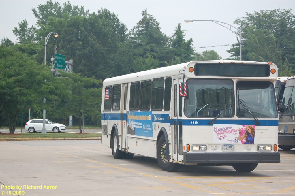NYCTA No. 6319 at the Eltingville Transit Center, 2009.