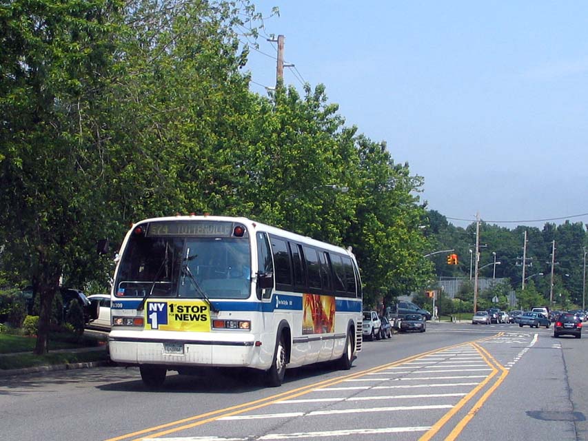 NYCTA No. 8309 working route S79, 2004.