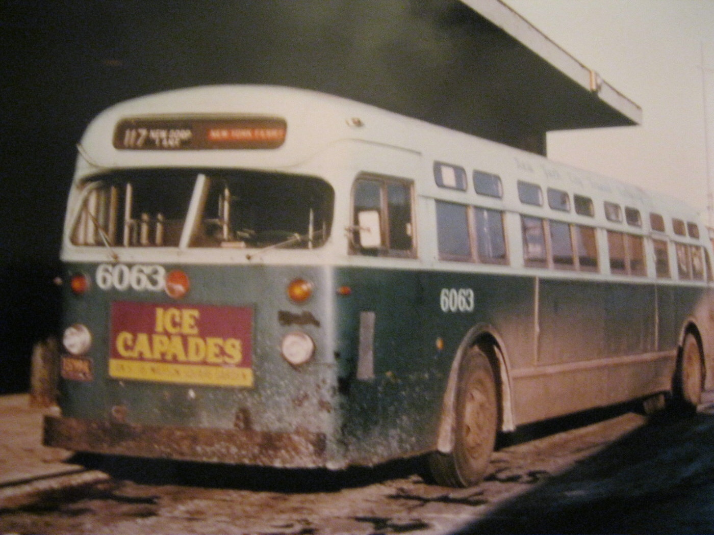 NYCTA No. 6063 working route R117 at the St. George terminal.