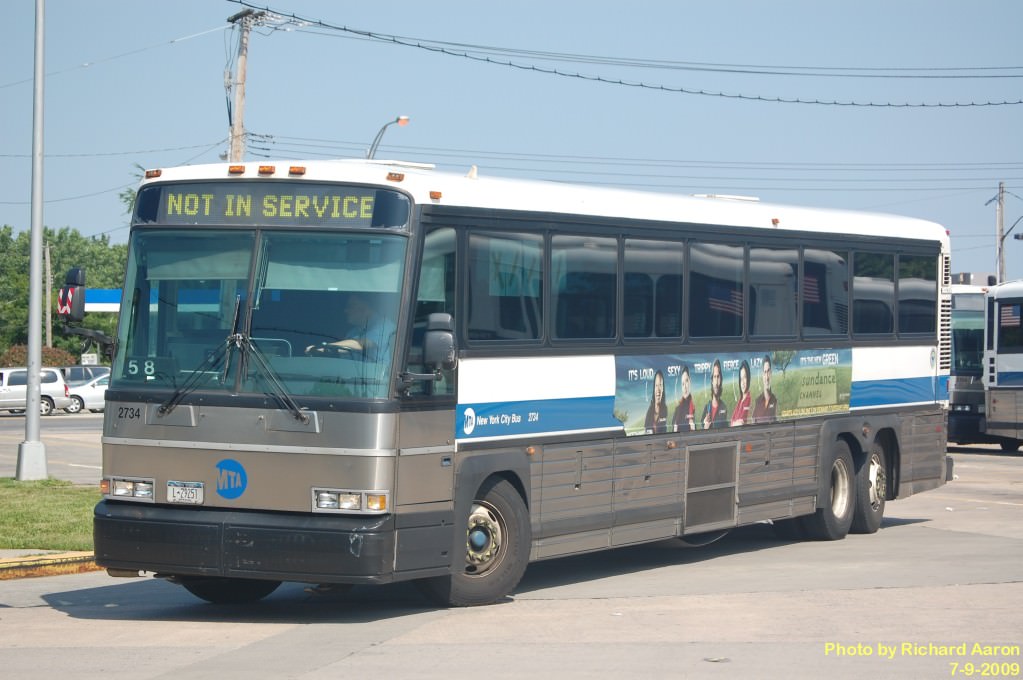 NYCTA No. 2734 at the Eltingville Transit Center, 2009.