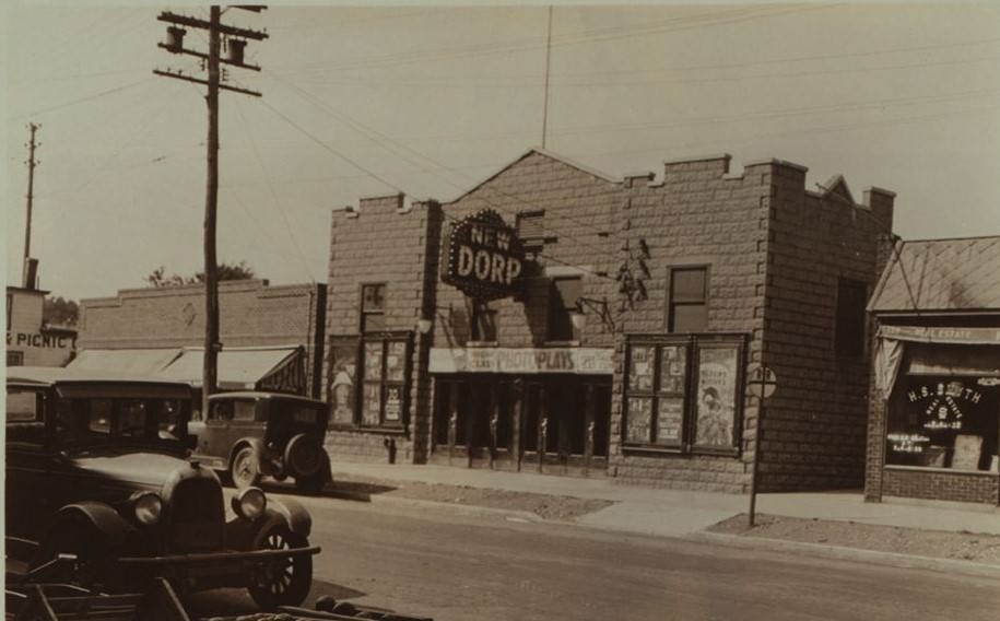 Richmond: New Dorp Lane - 8th Street.