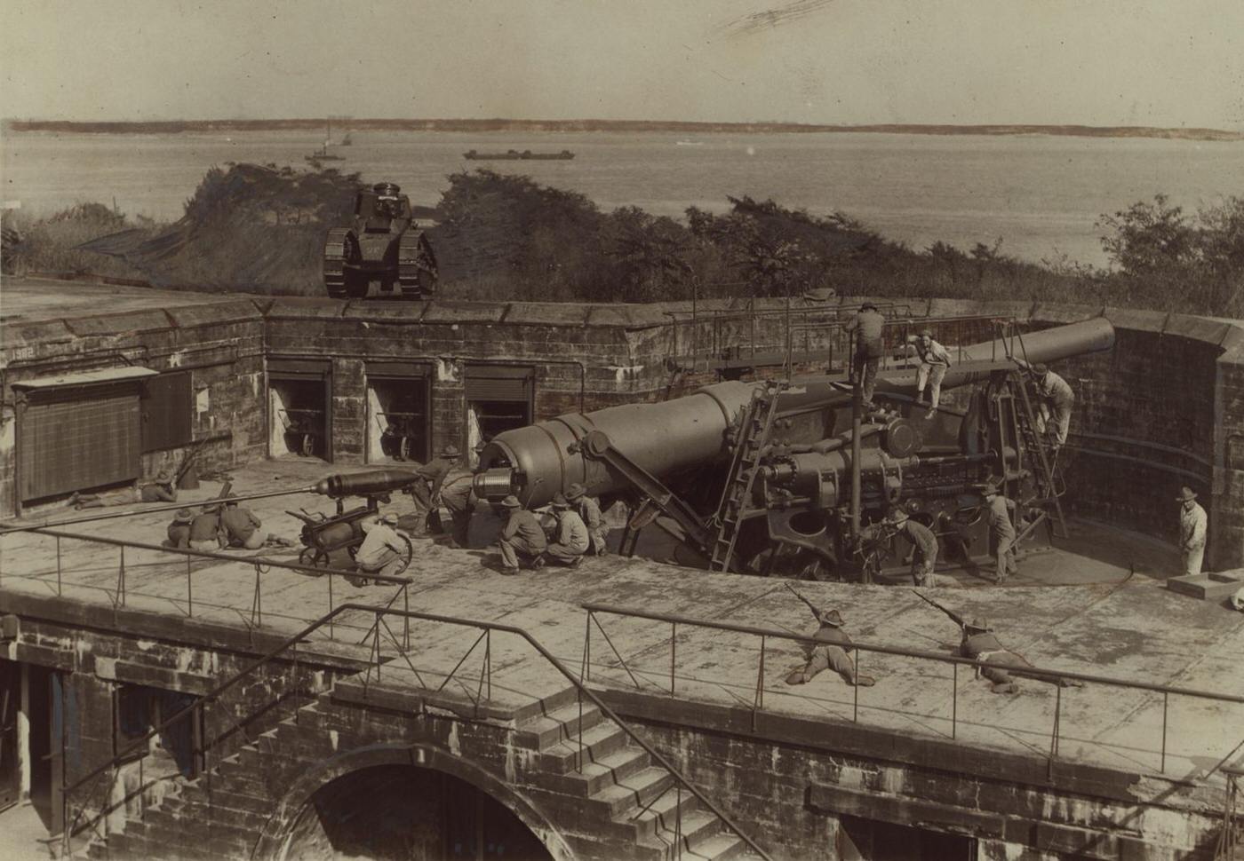 Richmond: Staten Island - Fort Wadsworth.