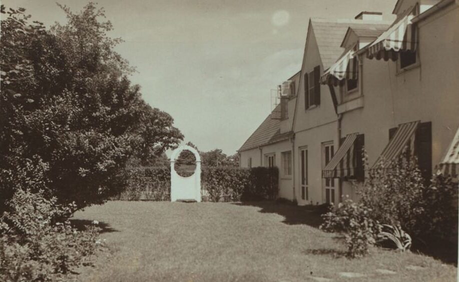 A Photographic Journey Through Staten Island's East Shore in the Early 1900s