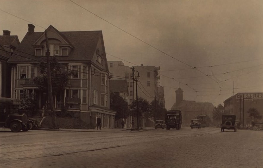 Richmond: Bay Street - Slosson Terrace.