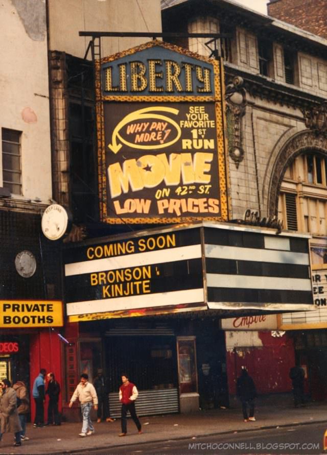 Before the Makeover: Candid Photos Reveal the Grit and Grind of 1980s 42nd Street