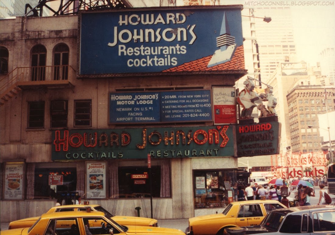 Before the Makeover: Candid Photos Reveal the Grit and Grind of 1980s 42nd Street