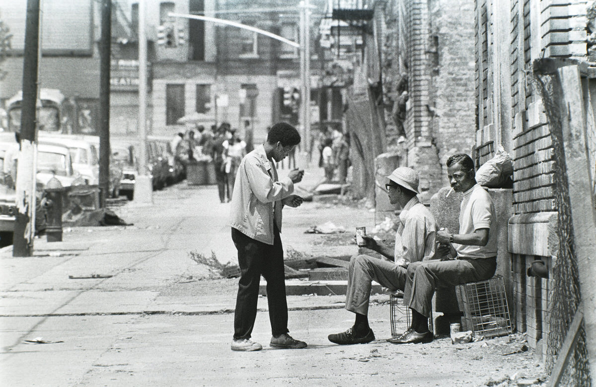Brownsville in the 1970s: A Gritty Portrait of Survival in Brooklyn's Toughest Neighborhood