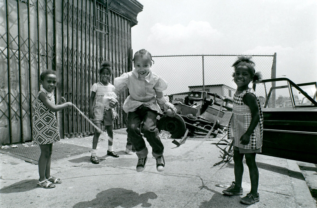 Brownsville in the 1970s: A Gritty Portrait of Survival in Brooklyn's Toughest Neighborhood