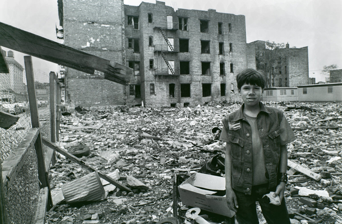 Brownsville in the 1970s: A Gritty Portrait of Survival in Brooklyn's Toughest Neighborhood